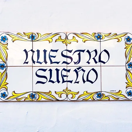 Nuestro Sueno Nyaraló